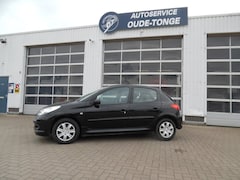 Peugeot 206 - 1.4 XS