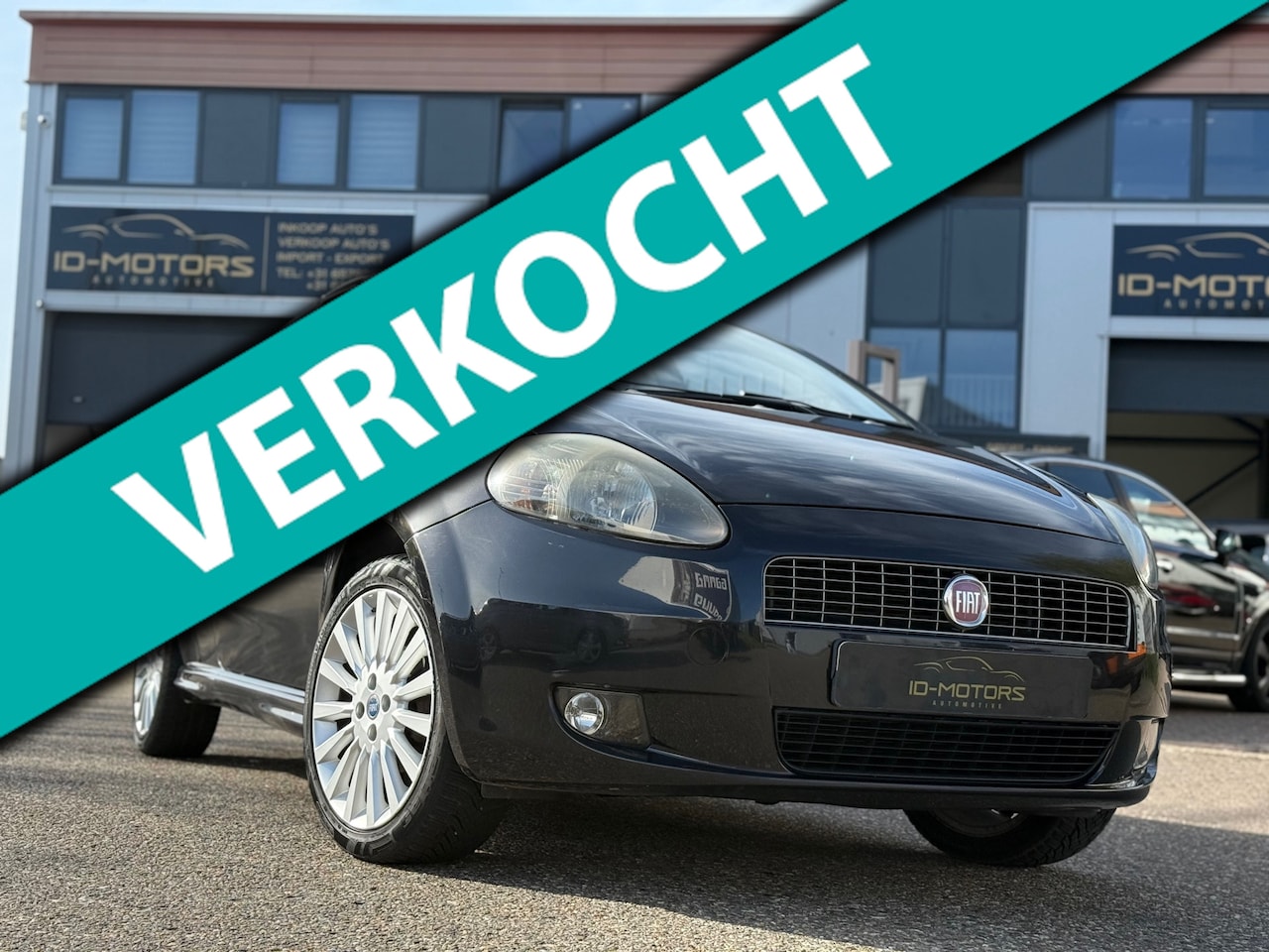 Fiat Grande Punto - 1.4-16V Edizione Lusso carplay nap airco - AutoWereld.nl