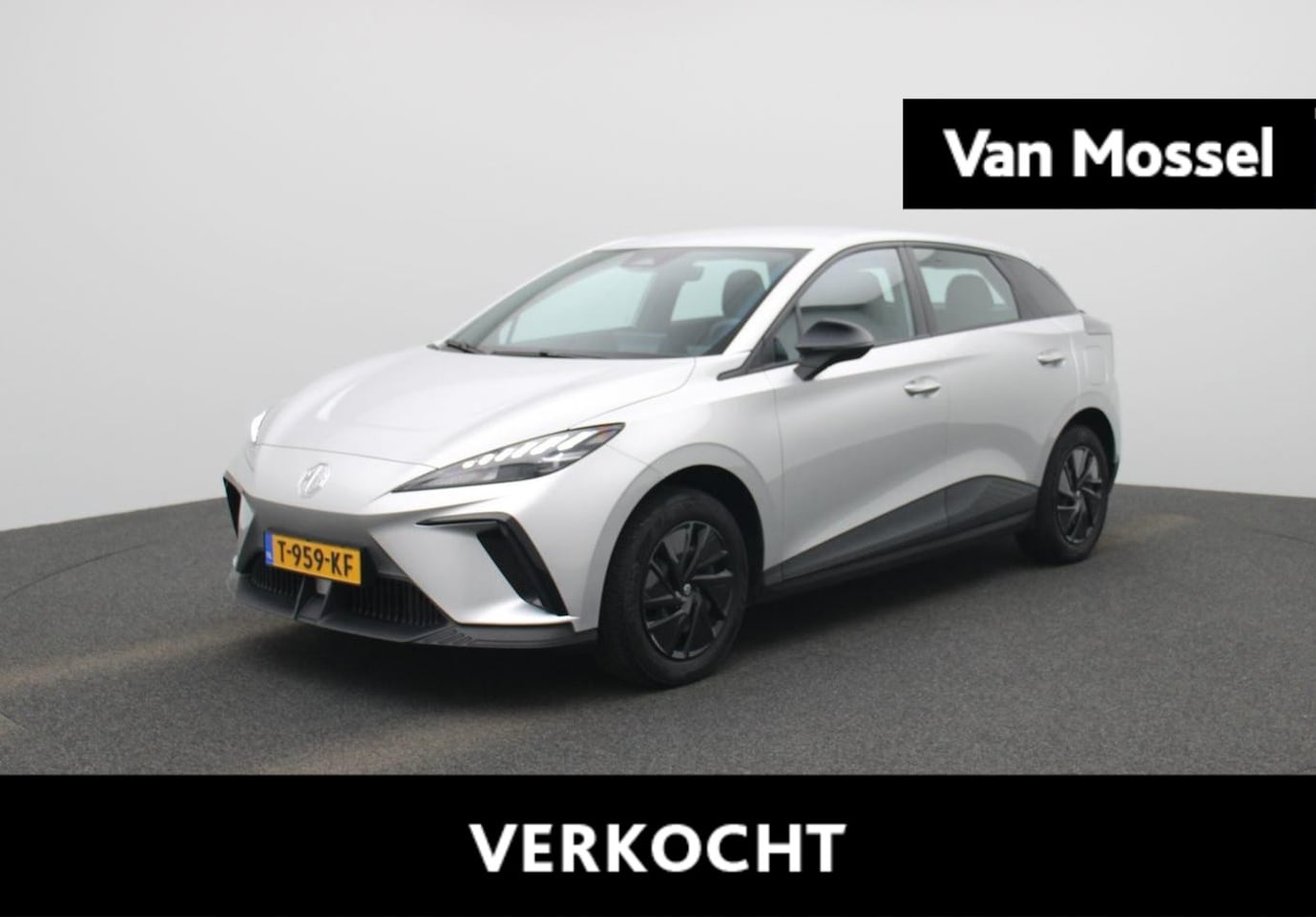 MG MG4 Electric - Standard 51 kWh | CarPay | Adaptive Cruise Control | Led Koplampen | Parkeersensoren | - AutoWereld.nl