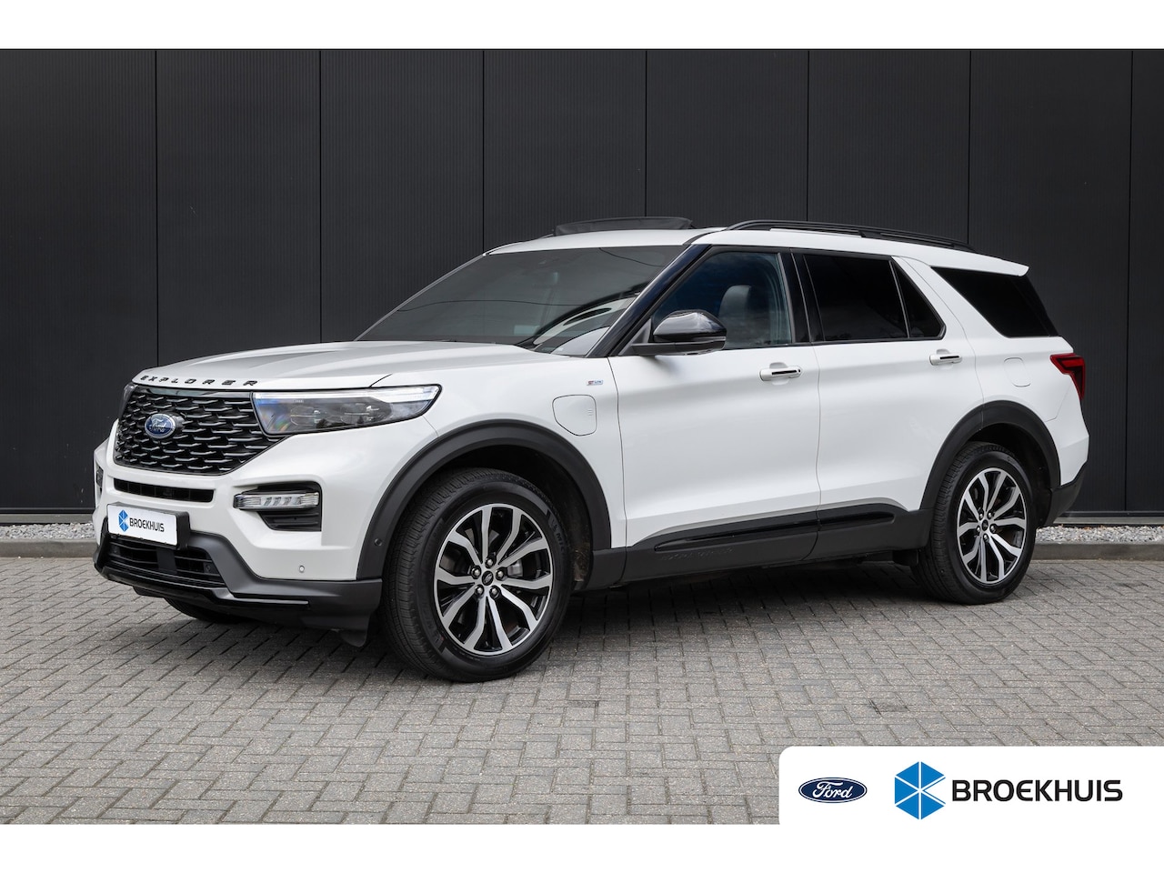 Ford Explorer - 3.0 V6 457PK E.B. PHEV ST-Line | Verlengde garantie tot 07-2028! | Trekhaak | Parelmoer Me - AutoWereld.nl