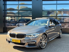 BMW 5-serie Touring - 540i xDrive M-Sport Champagner Quartz