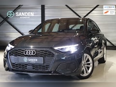 Audi A3 Sportback - 40 TFSI e Edition|Plug in|204 PK|Automaat|Navigatie|LED|Virtual Cockpit|Parkeersensoren|17