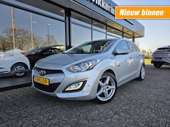 Hyundai i30 - 1.6 GDI I-MAGINE NAVI/CLIMA/CRUISE/TREKHAAK