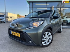 Toyota Aygo X - 1.0 VVT-i S-CVT first|Automaat|Climate control|Stoelverwarming
