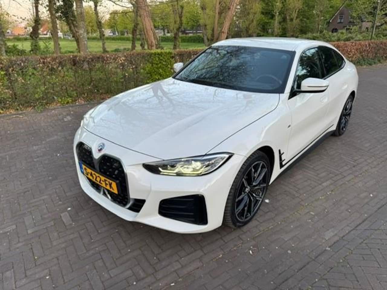 BMW i4 - eDrive40 M-Sport 84KWH SOH 91,6% Headup/Ful LED/Garantie - AutoWereld.nl