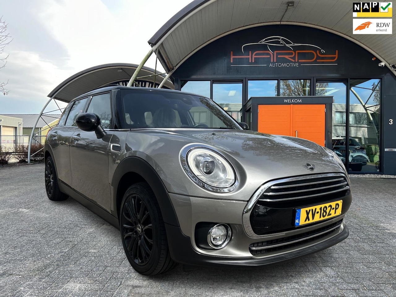 MINI Clubman - Mini 1.5 Cooper 136PK Apple Carplay NL-Auto Rijklaarprijs! - AutoWereld.nl