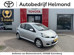 Toyota Aygo - 1.0-12V Comfort | Allweather banden | Airco | Perfecte eerste auto