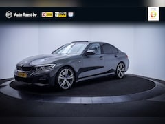 BMW 3-serie - 330iA M-SPORT High Executive SCHUIFDAK | FULL LED | CAMERA | CARPLAY | STUUR+STOELVERW | N