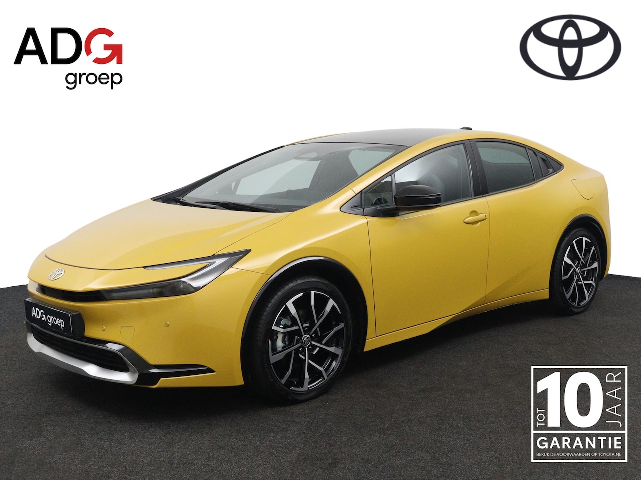 Toyota Prius - 2.0 Plug-in Hybrid 220 Executive Panoramisch dak NIEUW! - AutoWereld.nl