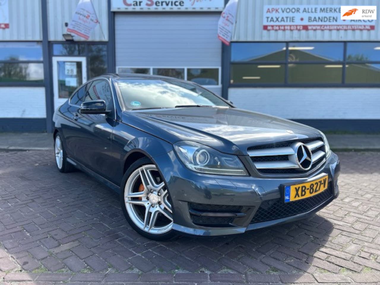 Mercedes-Benz C-klasse Coupé - 250 AMG Edition 1 Harman Kardon\Pano\Sfeer\Climate - AutoWereld.nl