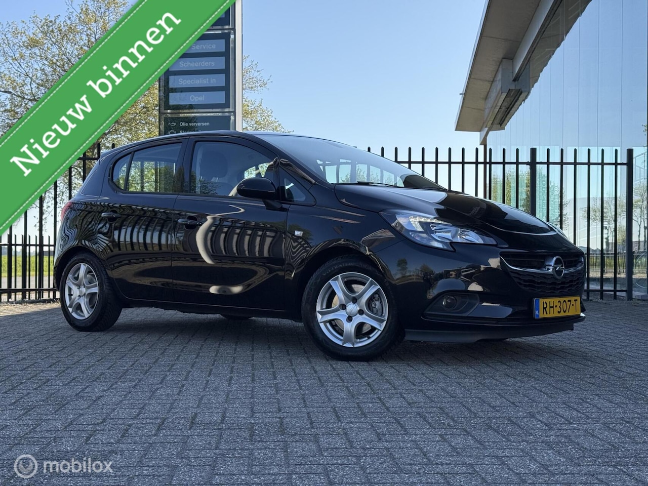 Opel Corsa - 1.0 Innovation | Trekhaak | Carplay | Winterset - AutoWereld.nl