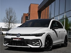 Volkswagen Golf - 1.5 eHybrid GTE 272PK Leder Pano Head-Up IQ-Light ACC 18-Inch VOL