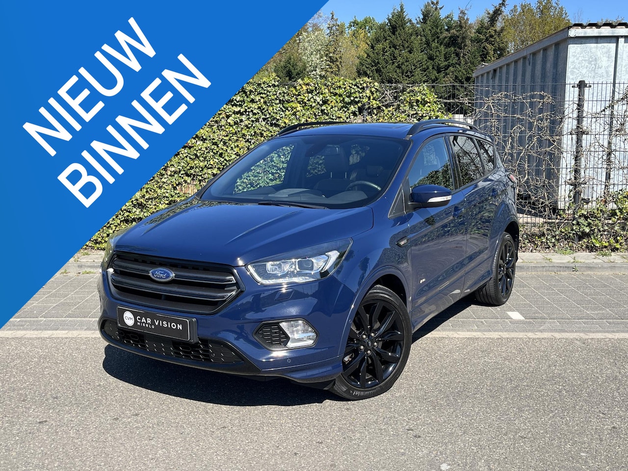 Ford Kuga - 2.0 EcoBoost ST Line * Pano * Camera * Trekhaak * Garantie - AutoWereld.nl