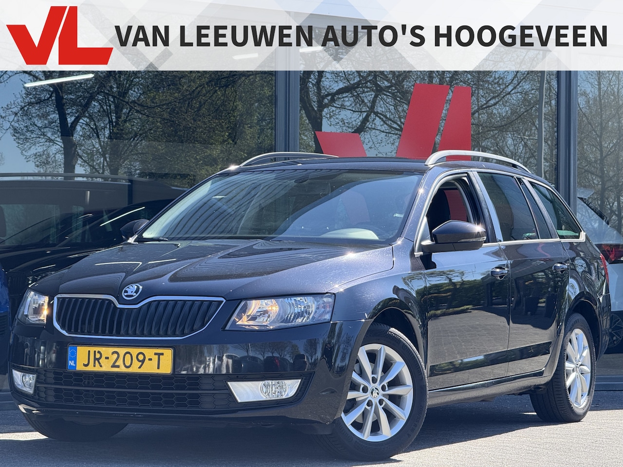 Skoda Octavia Combi - 1.2 TSI Greentech Ambition Businessline  | Trekhaak | Clima | - AutoWereld.nl