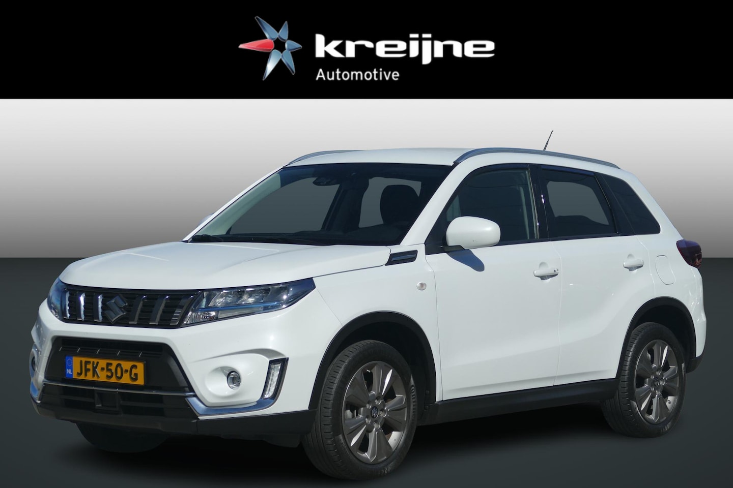 Suzuki Vitara - 1.5 Hybrid Select AllGrip Automaat | Navi | Camera | Stoelverwarming | Climate control | r - AutoWereld.nl