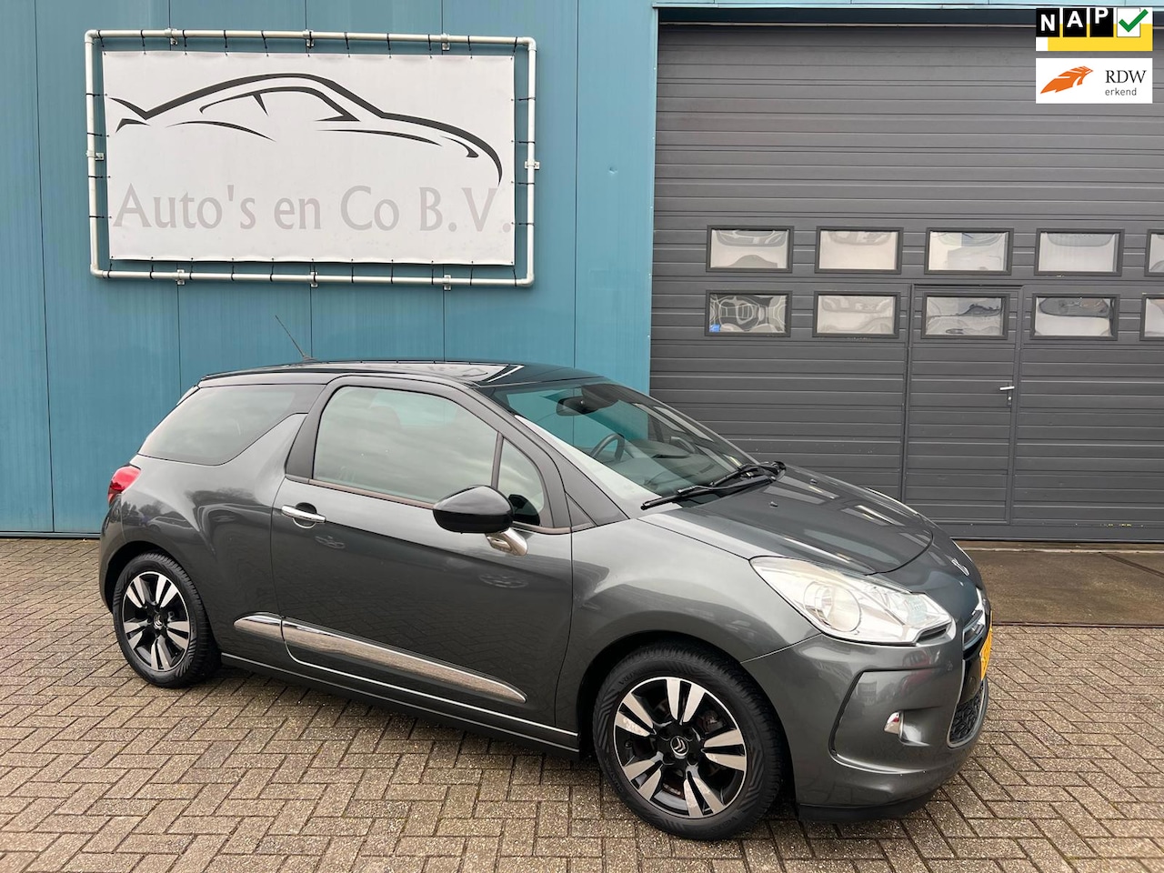 Citroën DS3 - 1.2 VTi So Chic Clima Cruise Navigatie 16"Lm velgen Pdc NL Auto NAP Apk 03-2027 - AutoWereld.nl