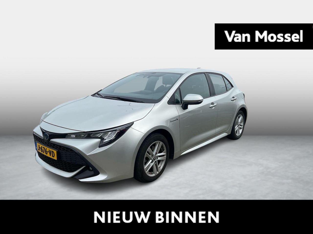 Toyota Corolla - 1.8 Hybrid Active | Automaat | Trekhaak | Navi | ECC | LMV | CAM | Cruise Control | - AutoWereld.nl