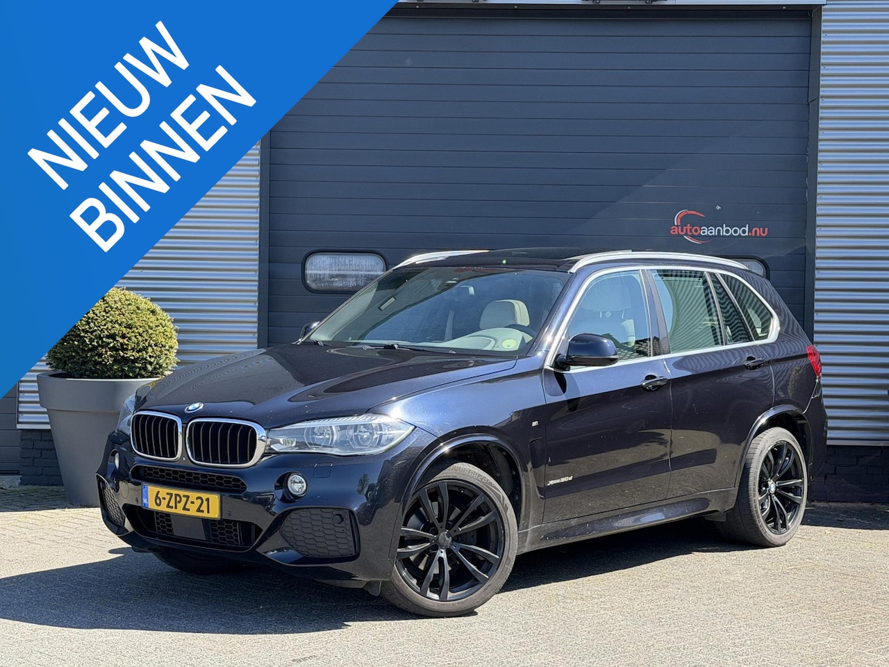 BMW X5 - xDrive30d High Executive 7p. M-Sport | Panoramadak | 360* Camera | Head-Up Display | Trekh - AutoWereld.nl