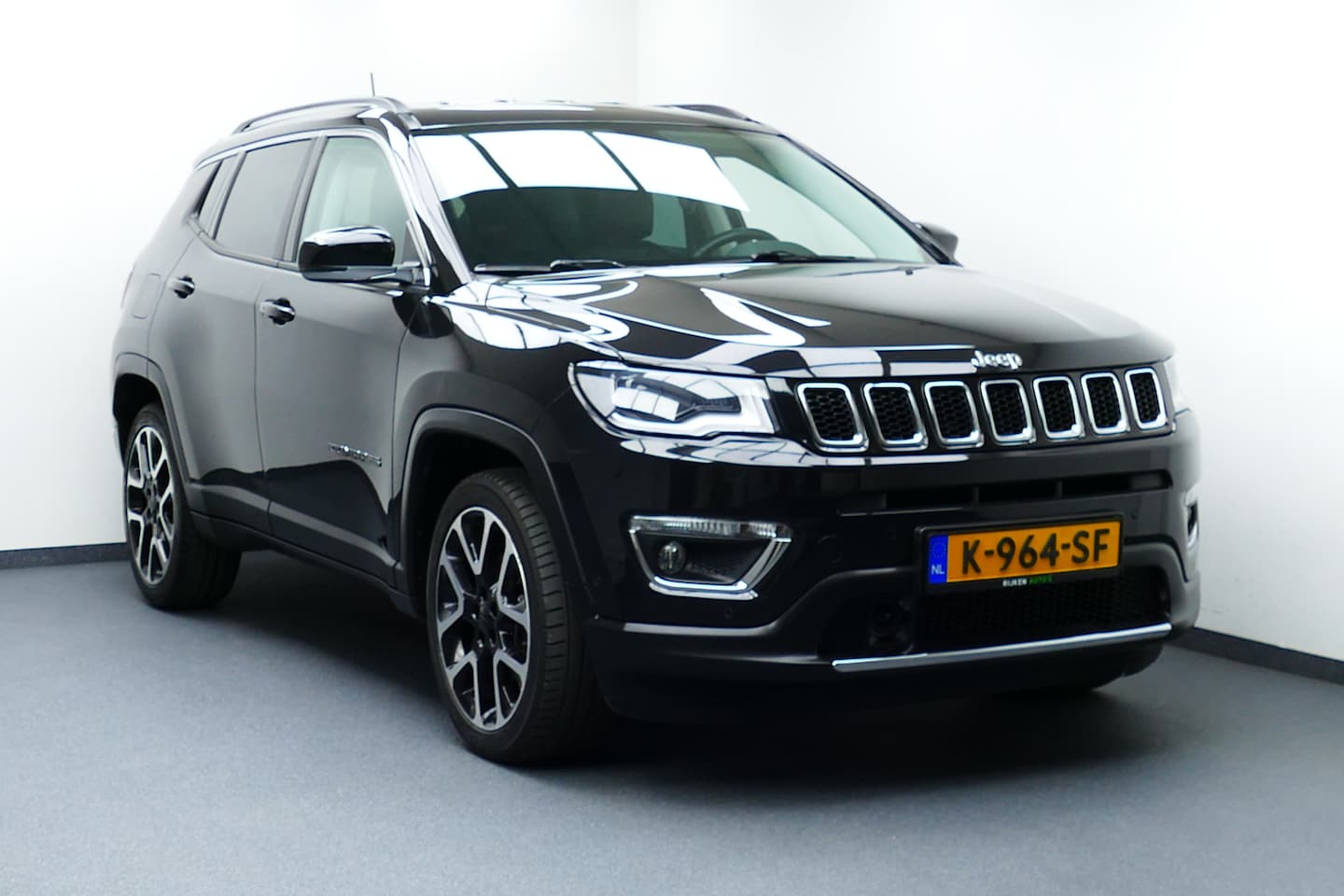 Jeep Compass - 1.3T Limited. Camera, Navi, Half Leer, 19"LMV, Led Koplampen - AutoWereld.nl