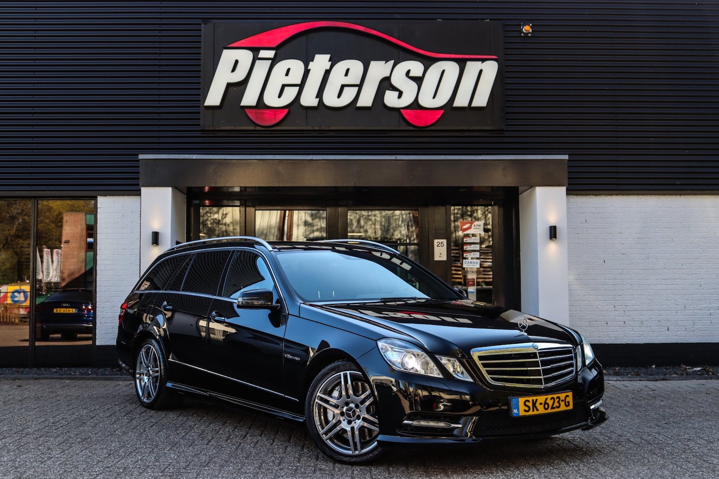 Mercedes-Benz E-klasse Estate - 500 AMG PANO H&K VOL OPTIES! - AutoWereld.nl