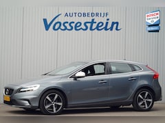 Volvo V40 - 2.0 T2 R-Design / Trekhaak / Navi / Cruise / Climate / Stoelverw. / Leer - Alcantara