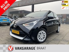 Toyota Aygo - 1.0 l NAVI l CAMERA l BLUETOOTH l RIJKLAAR