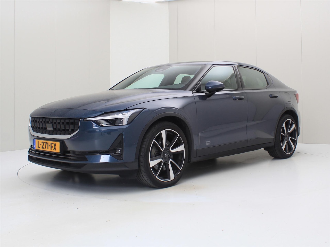 Polestar 2 - Long Range Dual Motor 408PK 78kWh [91 % SoH LEDER+PILOT PLUS+20 INCH+CARPLAY+CAMERA+STOELV - AutoWereld.nl
