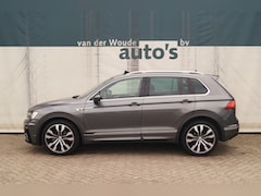 Volkswagen Tiguan - 1.5 TSI 150pk DSG R-Line Highline Business -PANO-LED-ECC