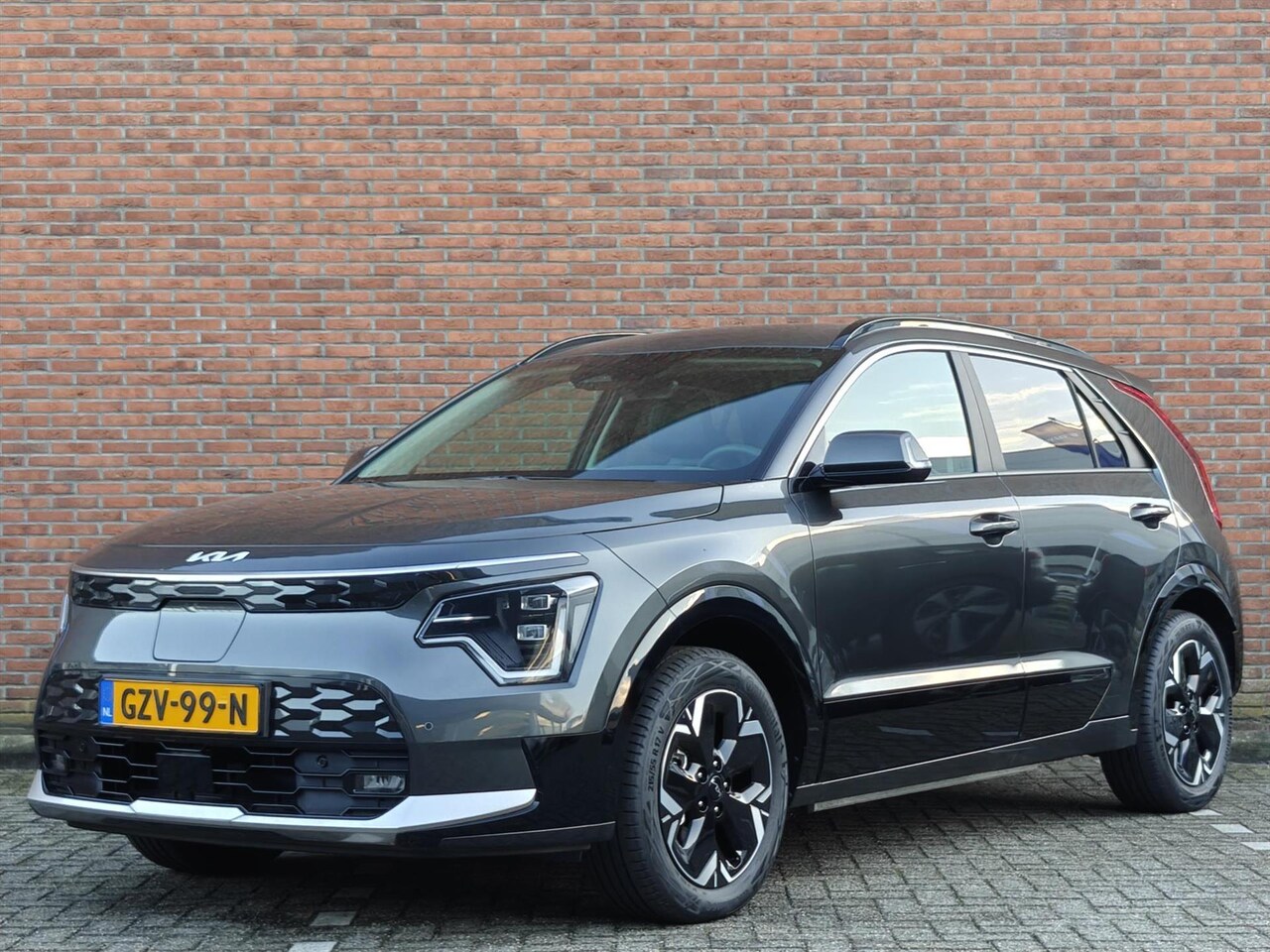 Kia e-Niro - 64,8 kWh 204pk Aut DynamicPlusLine | Leder interieur | Stoel en stuur verwarming | Schuif/ - AutoWereld.nl