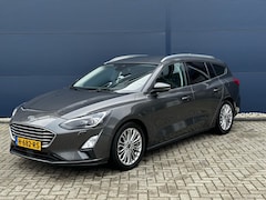 Ford Focus Wagon - 1.0 EcoBoost 125pk AUTOMAAT Titanium Business Led Koplampen | 17 inch velgen | Trekhaak |