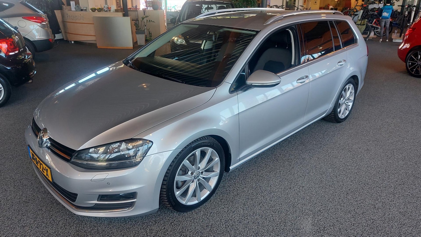 Volkswagen Golf Variant - 1.4 TSI 125 PK DSG Highline Automaat - AutoWereld.nl