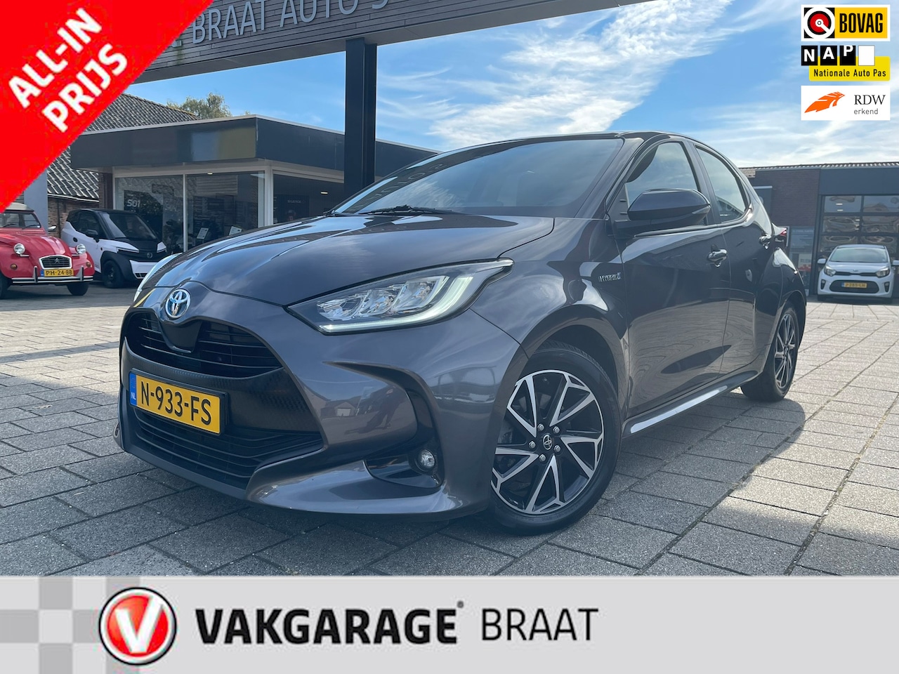 Toyota Yaris - 1.5 Hybrid l BTW l STOELVERW. l CARPLAY l RIJKLAAR! - AutoWereld.nl