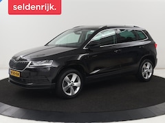 Skoda Karoq - 1.5 TSI Business Edition Plus | Stoelverwarming | Adaptive cruise | Camera | Achterbankver