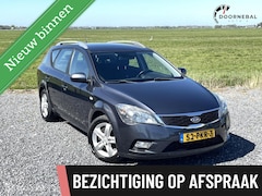 Kia Cee'd Sporty Wagon - 1.4 CVVT X-ecutive / AIRCO / KEURIG