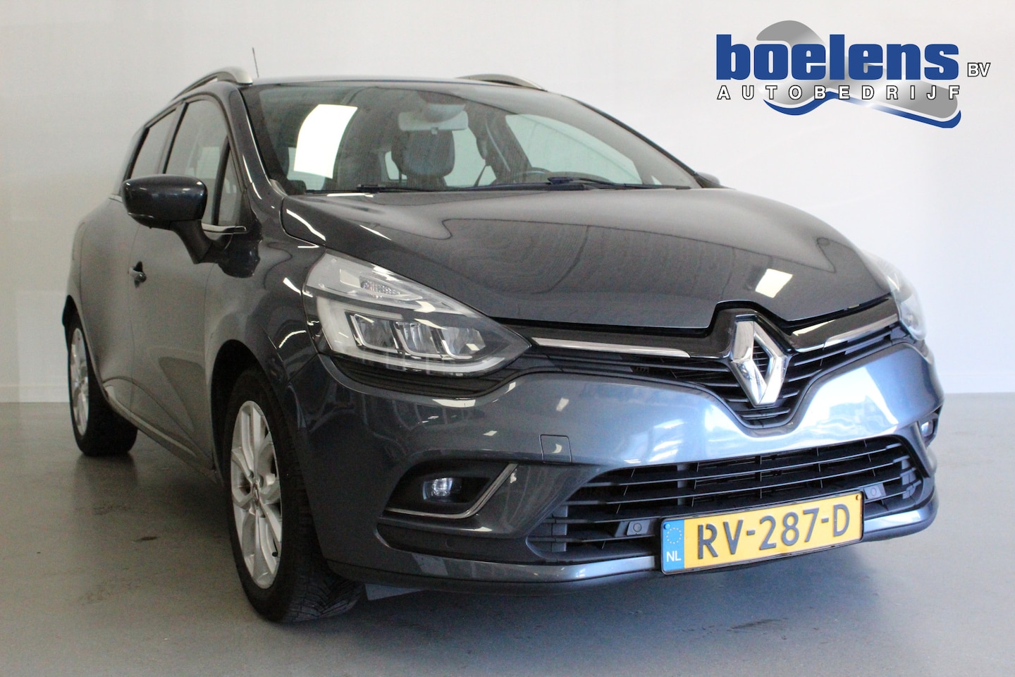 Renault Clio Estate - 1.2 TCe Intens | TREKHAAK | PDC-V/A | CAMERA | CLIMA | NAVIGATIE | 16'LMV | CRUISE | KEYLE - AutoWereld.nl