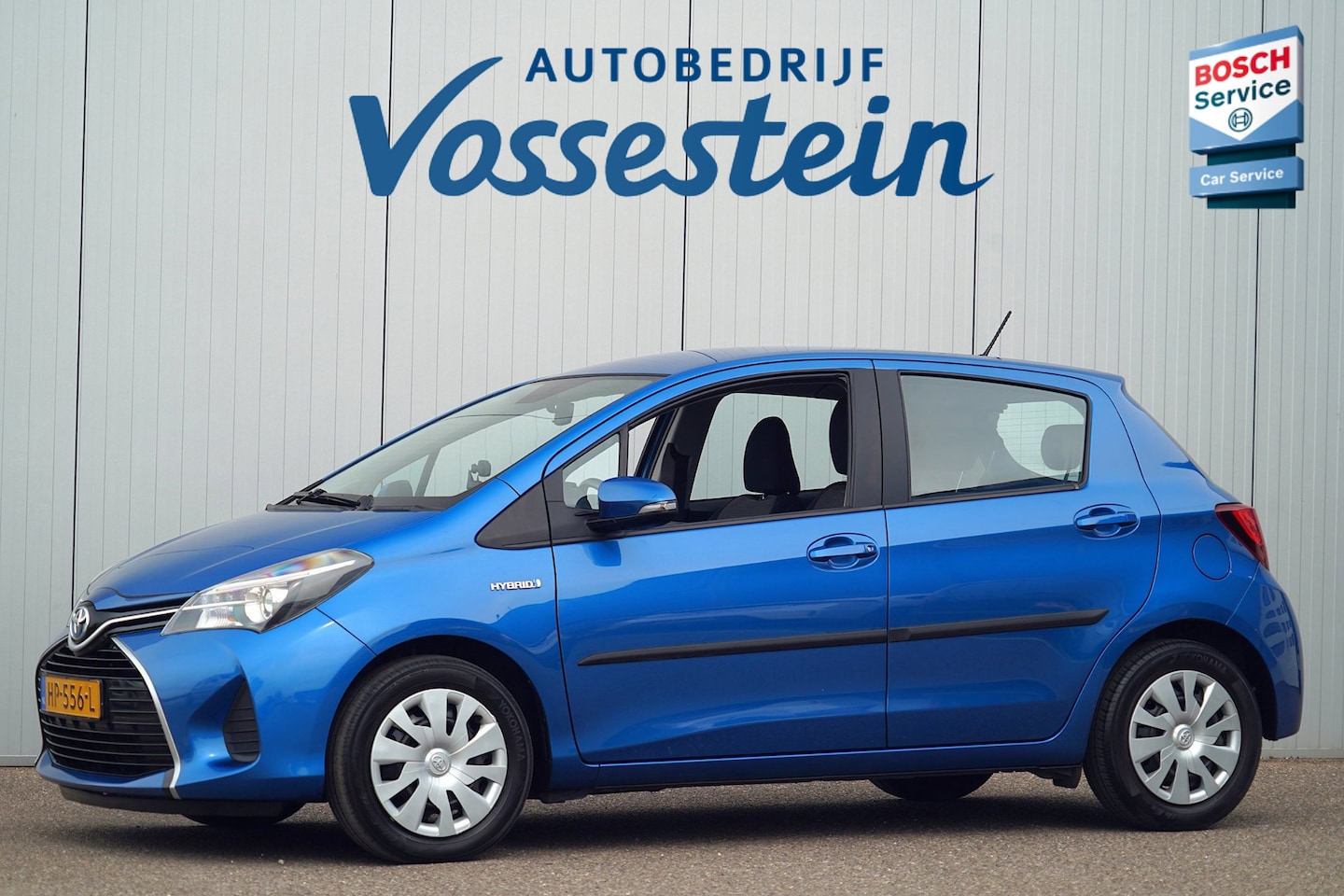 Toyota Yaris - 1.5 Hybrid Aspiration / 1e Eigenaar / NL-Auto / Navi / Camera / Climate Control - AutoWereld.nl