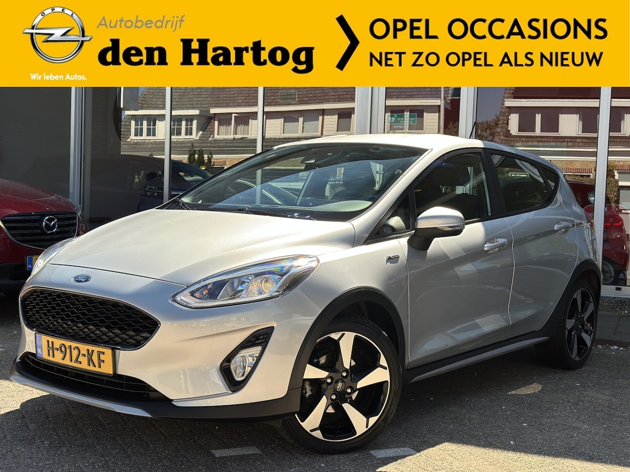 Ford Fiesta - 1.0 EcoBoost Active 5-Drs 100PK Ecc/Pdc/Camera/Trekhaak - AutoWereld.nl