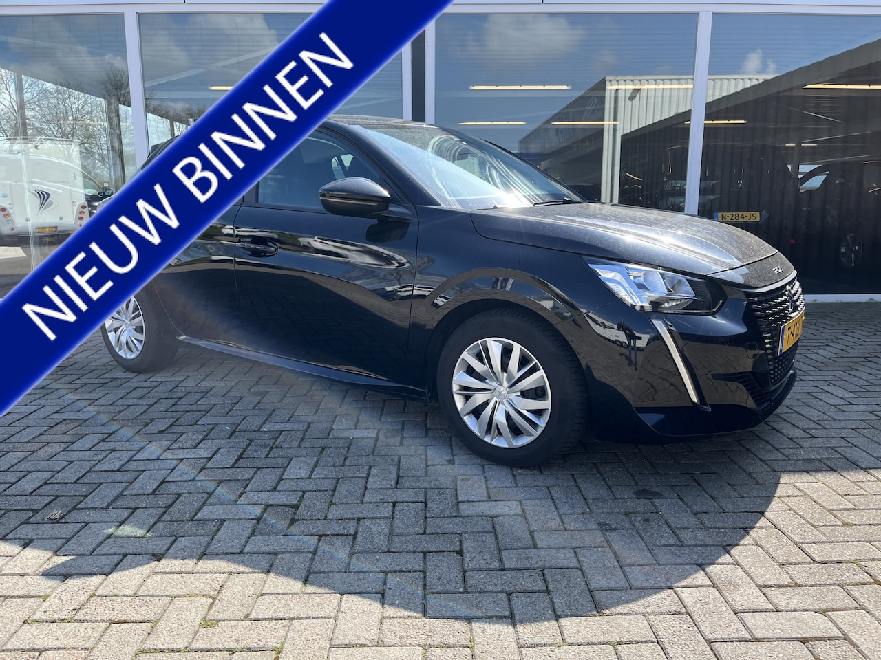 Peugeot 208 - 1.2 PureTech Active Led / Cruise / Nav - AutoWereld.nl