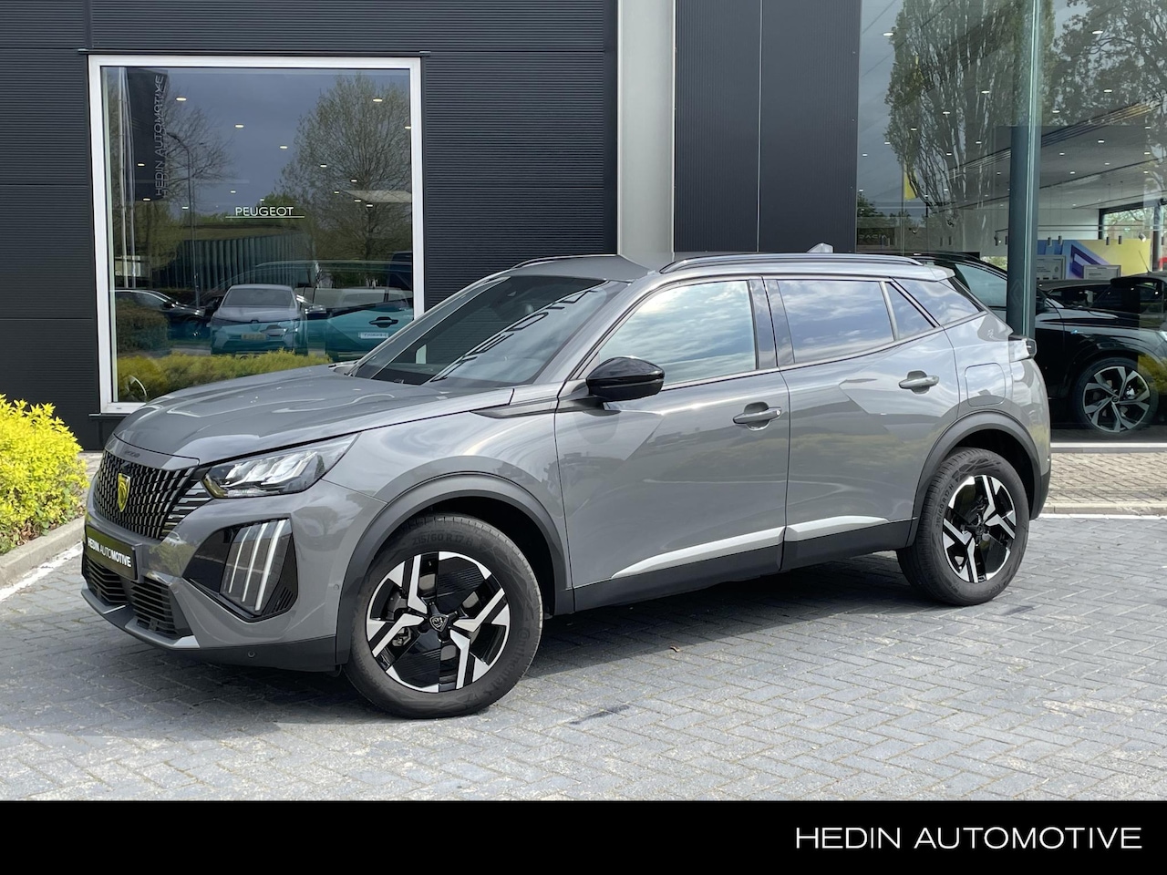 Peugeot 2008 - 1.2 Hybrid 145 Allure | Binnenkort Beschikbaar in onze showroom | - AutoWereld.nl