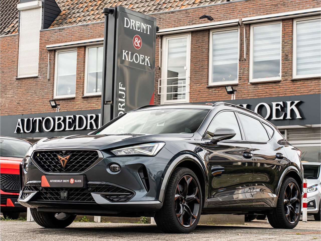 CUPRA Formentor - 1.4 e-Hybrid VZ Performance KUIPSTOELEN SPORTSTUUR LEDER ELEK TREKHAAK KOPER PAKKET - AutoWereld.nl