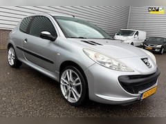 Peugeot 206 - | NAP | Zuinig | Airco | USB | Boordcomputer | Alarm