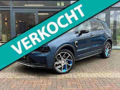 Lynk & Co 01 - 1.5 | Pano-dak | Carplay | Stoelverwarming | Camera |