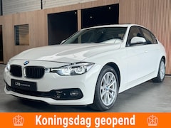 BMW 3-serie - 320i xDrive Leder | Camera | Schuifdak EXPORTPRIJS EX BPM