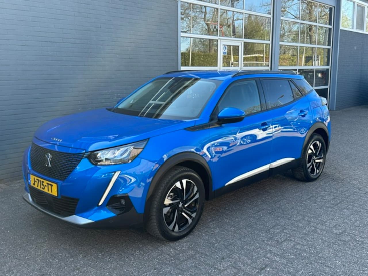 Peugeot e-2008 - EV Allure 50 kWh EV Allure 50 kWh - AutoWereld.nl