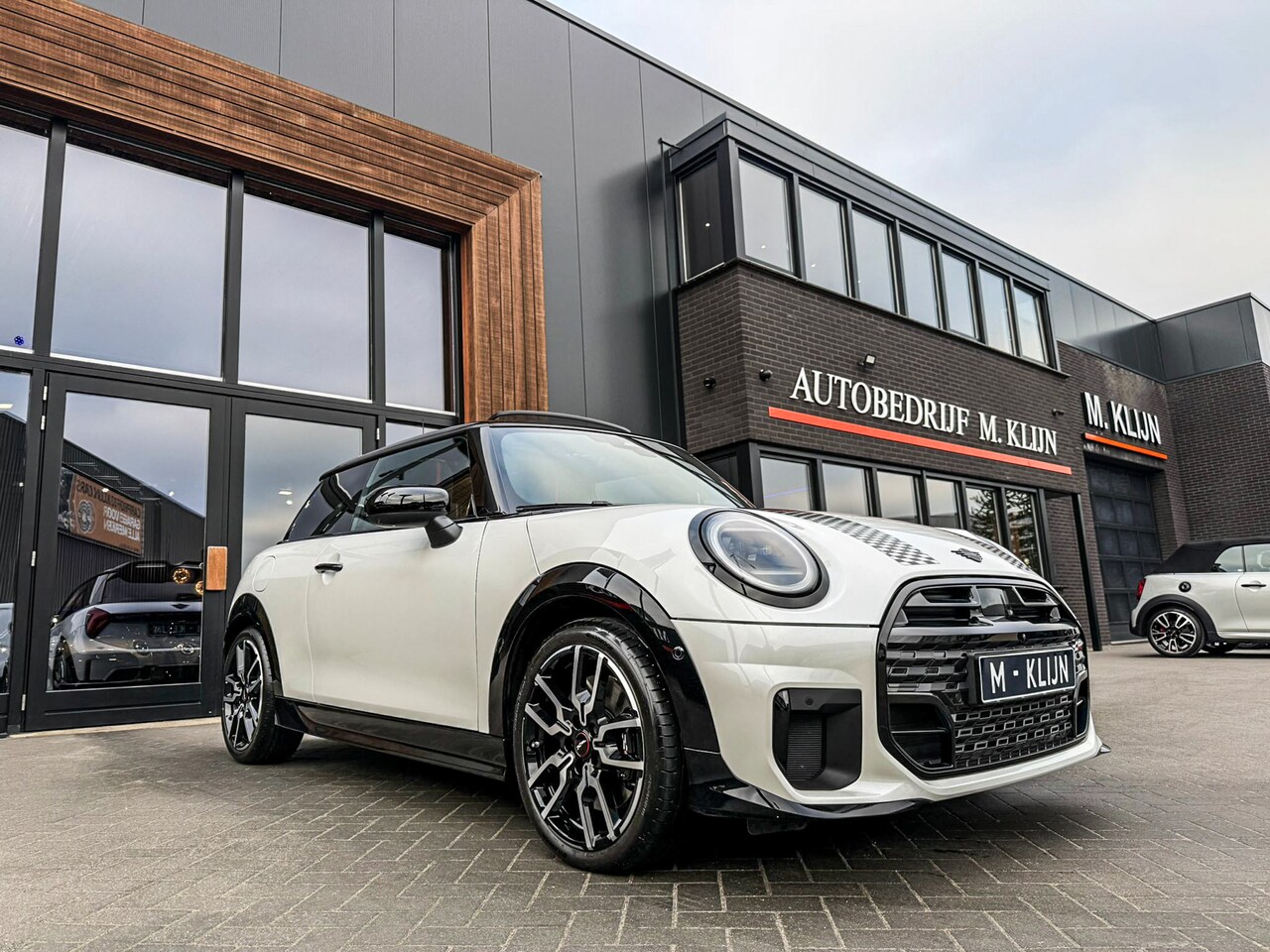 MINI Cooper S - Mini 2.0 John Cooper Works XL F1 aut 204pk/Pano/Memory/Hk/Bomvol - AutoWereld.nl