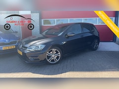 Volkswagen Golf - 1.0 TSI Highline Business R R-LINE BINNEN-BUITEN / FULL LED / KEYLESS / CAMERA / CARPLAY /