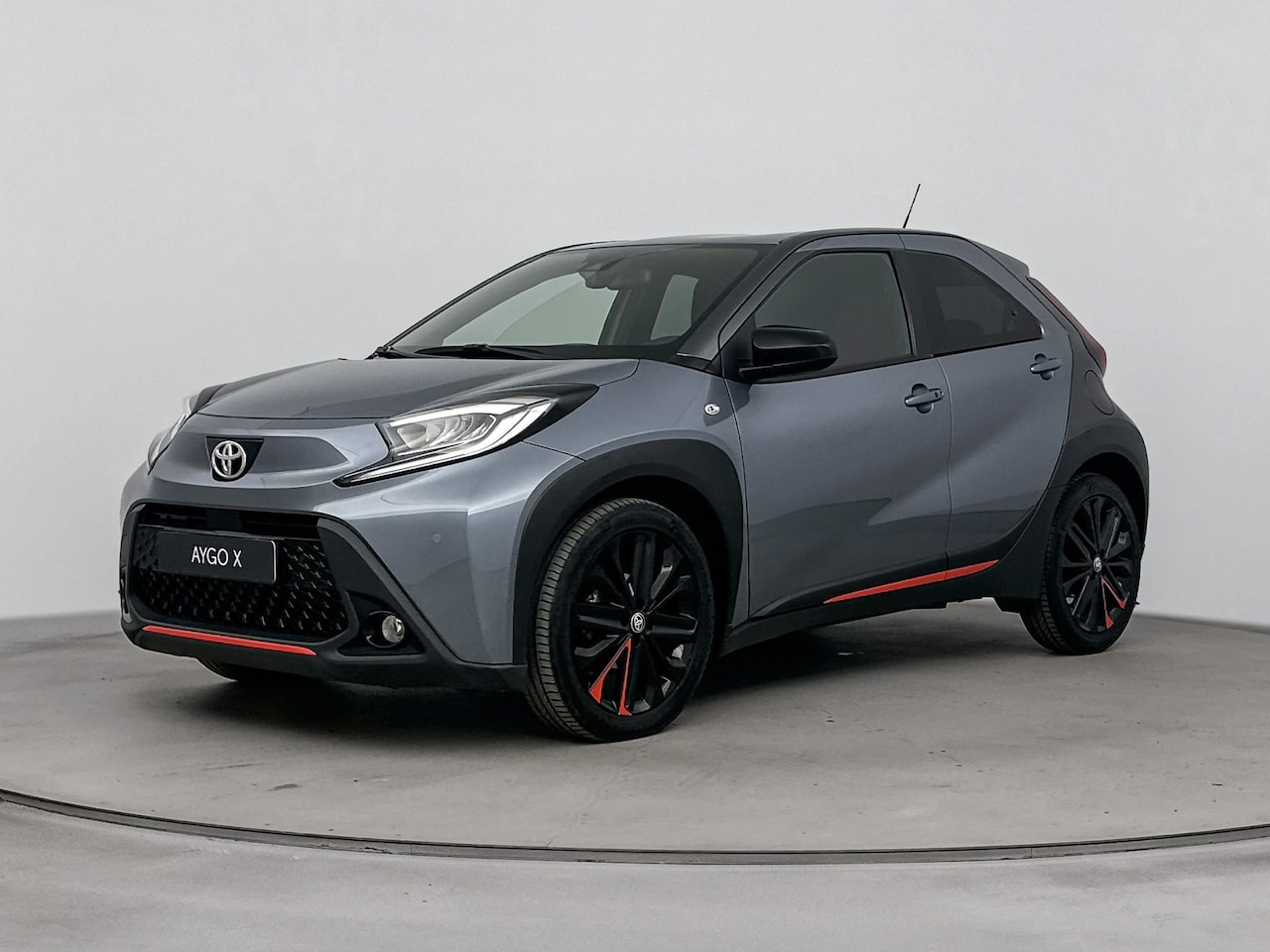 Toyota Aygo X - 1.0 VVT-i S-CVT Premium | laadplaat | - AutoWereld.nl
