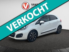 Kia Rio - 1.2 CVVT Super Pack | Org. NL | Clima | All-Season | Cruise | Trekhaak | Keyless Entry | K