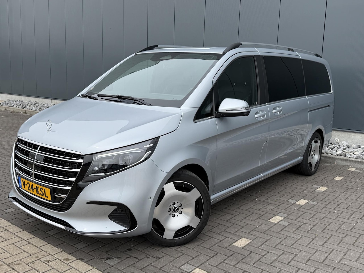 Mercedes-Benz V-klasse - 300d 4-MATIC Lang Exclusive | NAP | *VOL OPTIES* - AutoWereld.nl
