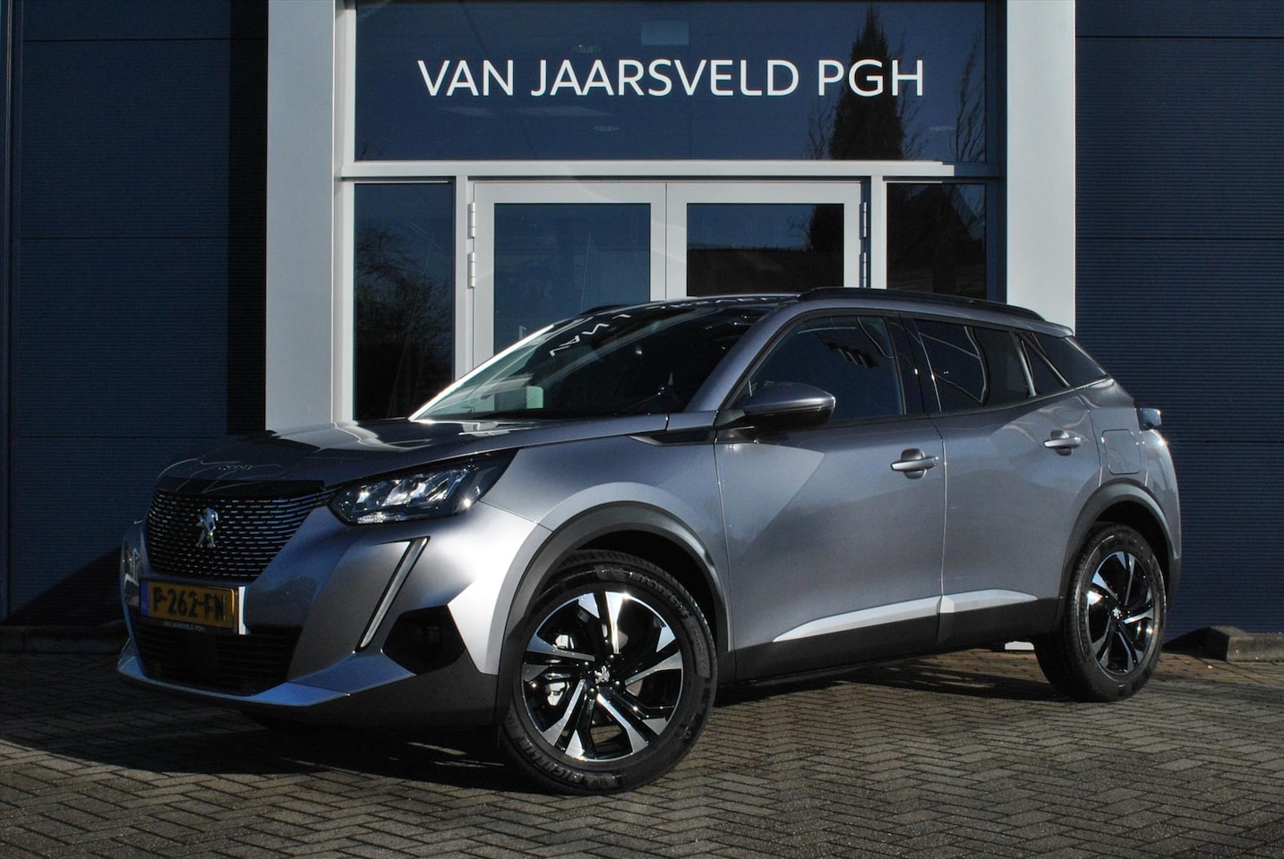Peugeot 2008 - Allure 1.2 PureTech 130pk EAT8 - AutoWereld.nl